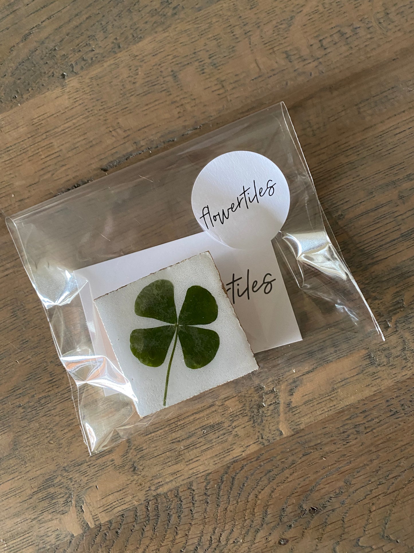 Klavervier tegeltje klein (licht groen)