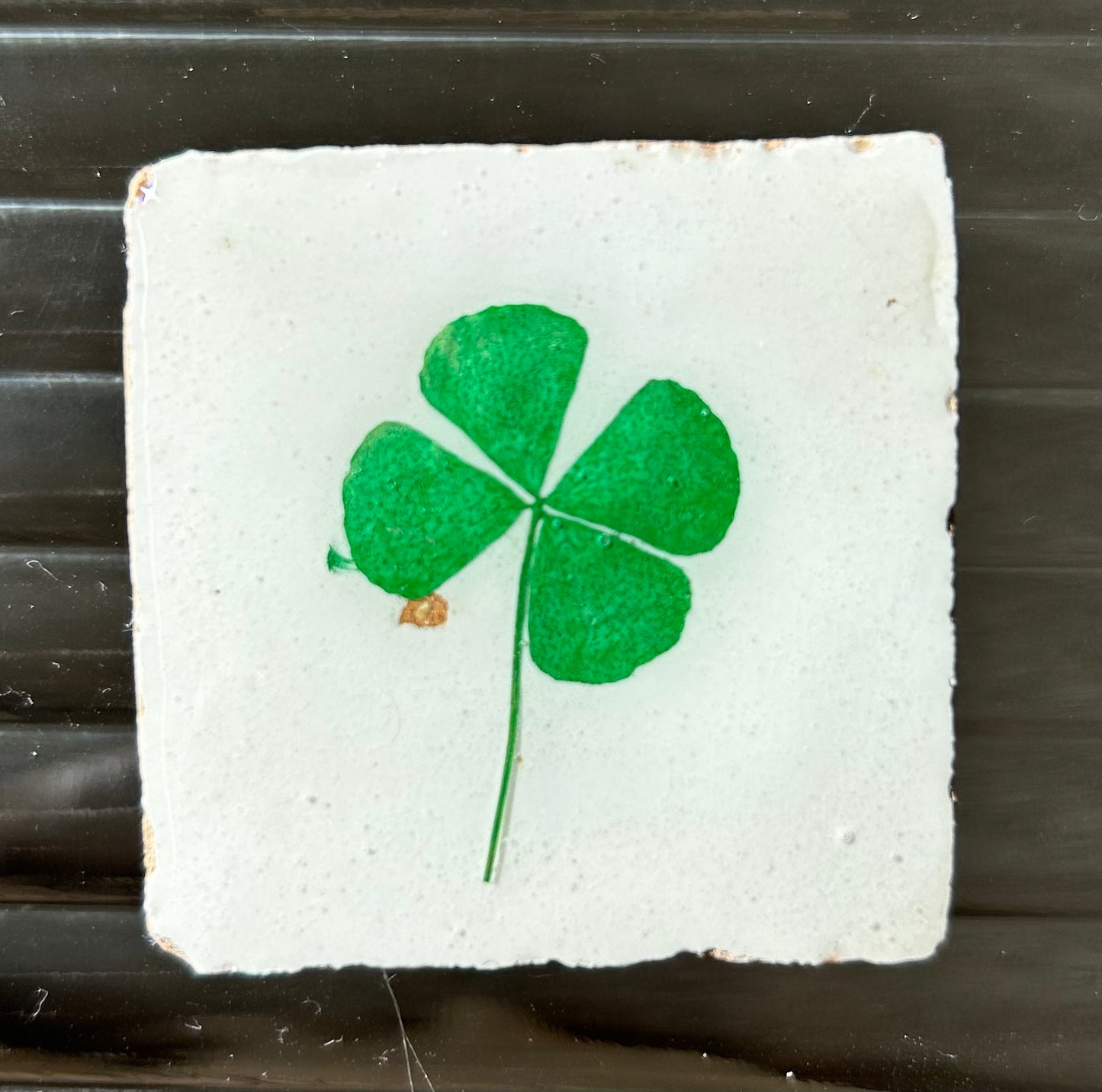 Flowertile klavertje vier (donker groen)